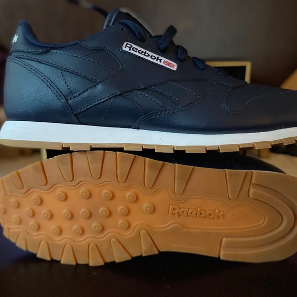 Reebok classic-Navy Leather-size 6 - Picture 2 of 12
